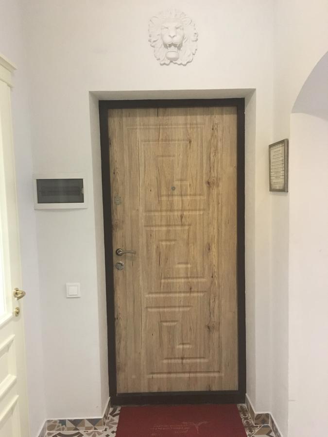 Monro - Heart Of Lviv Apartment ภายนอก รูปภาพ