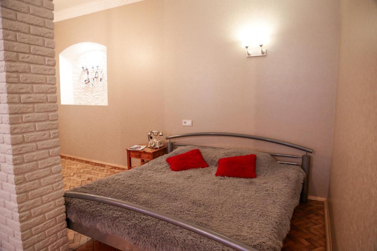 Monro - Heart Of Lviv Apartment ภายนอก รูปภาพ