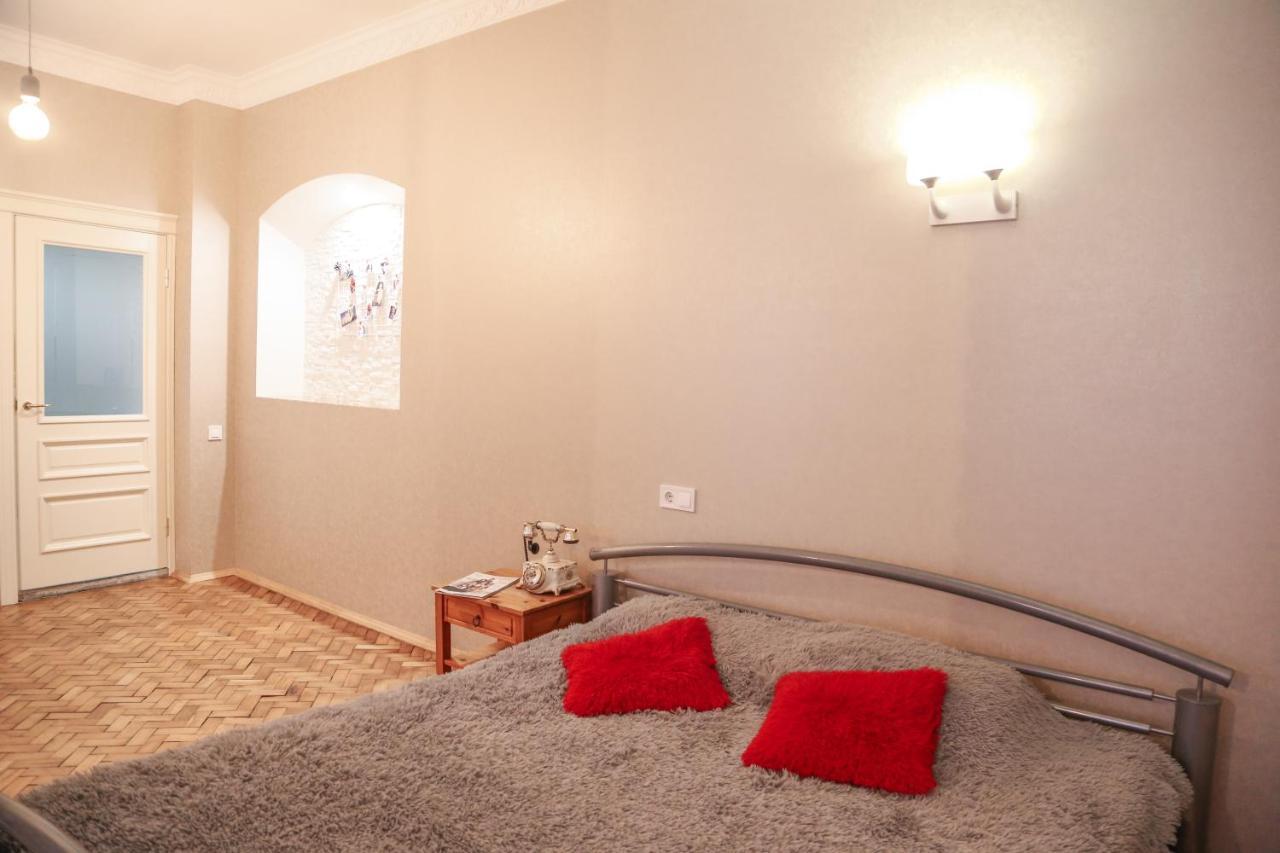 Monro - Heart Of Lviv Apartment ภายนอก รูปภาพ