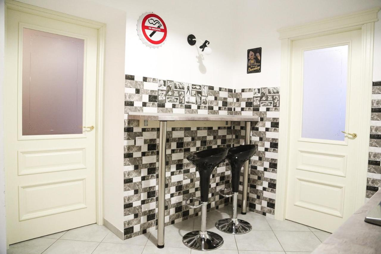 Monro - Heart Of Lviv Apartment ภายนอก รูปภาพ